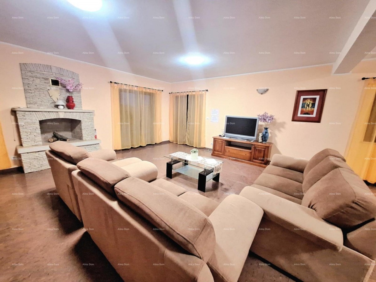 BARBAN – KUĆA S BAZENOM 7