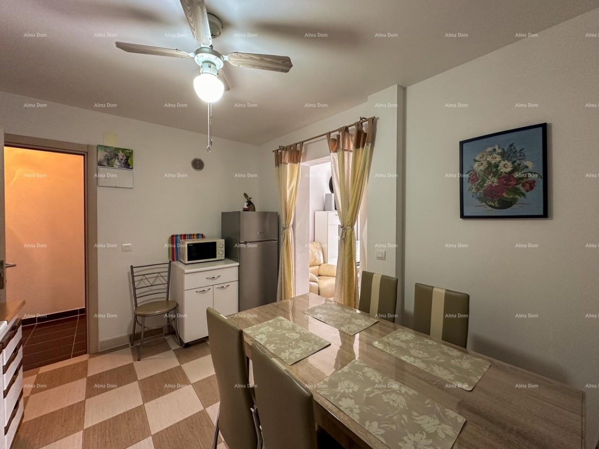 Vendiamo una casa con due appartamenti a Valbandon. 16