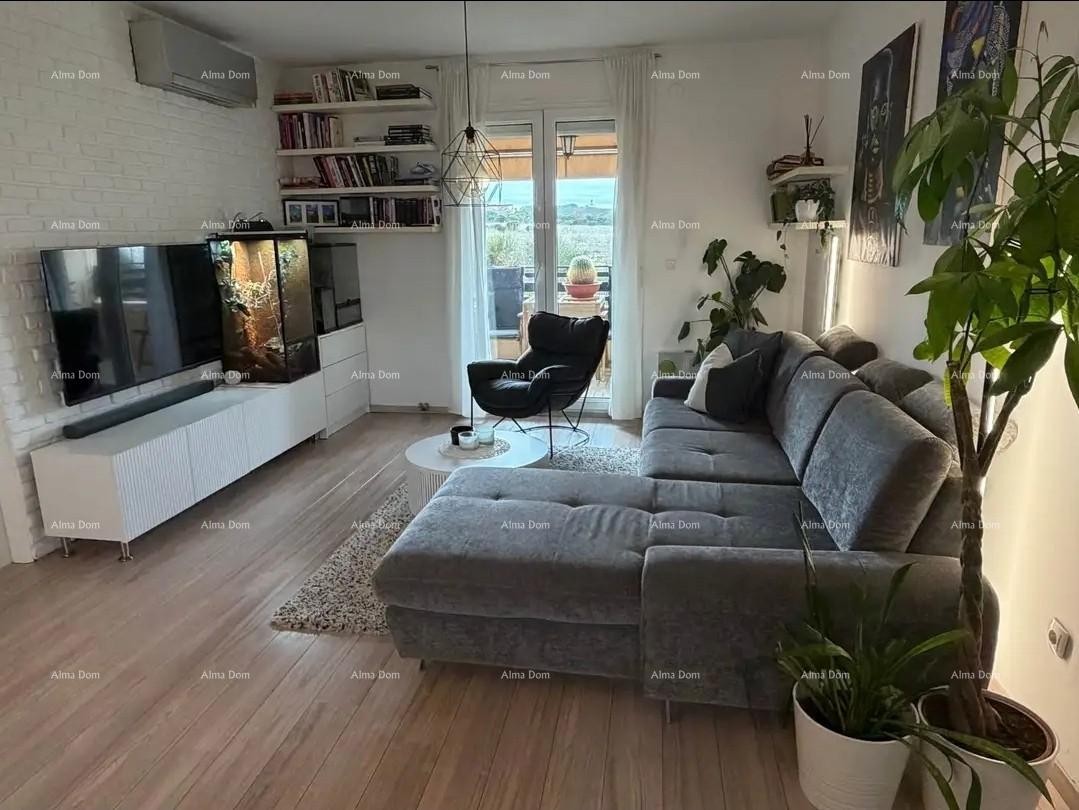 Просторная квартира в Пуле с 2 спальнями и парковкой, рядом с центром и пляжем 1