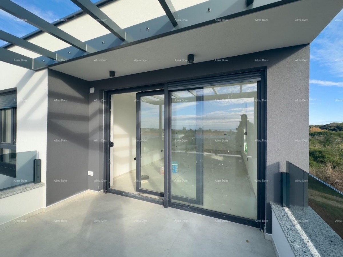 We are selling an apartment in a new building in Banjole. 1