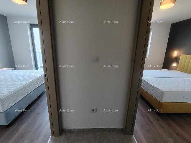 Vrhunski trosoban stan s pogledom na more, opremljen 26