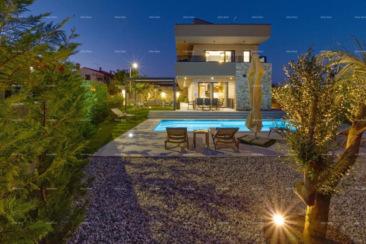 Modern villa with a pool and sauna, Marčana! 29