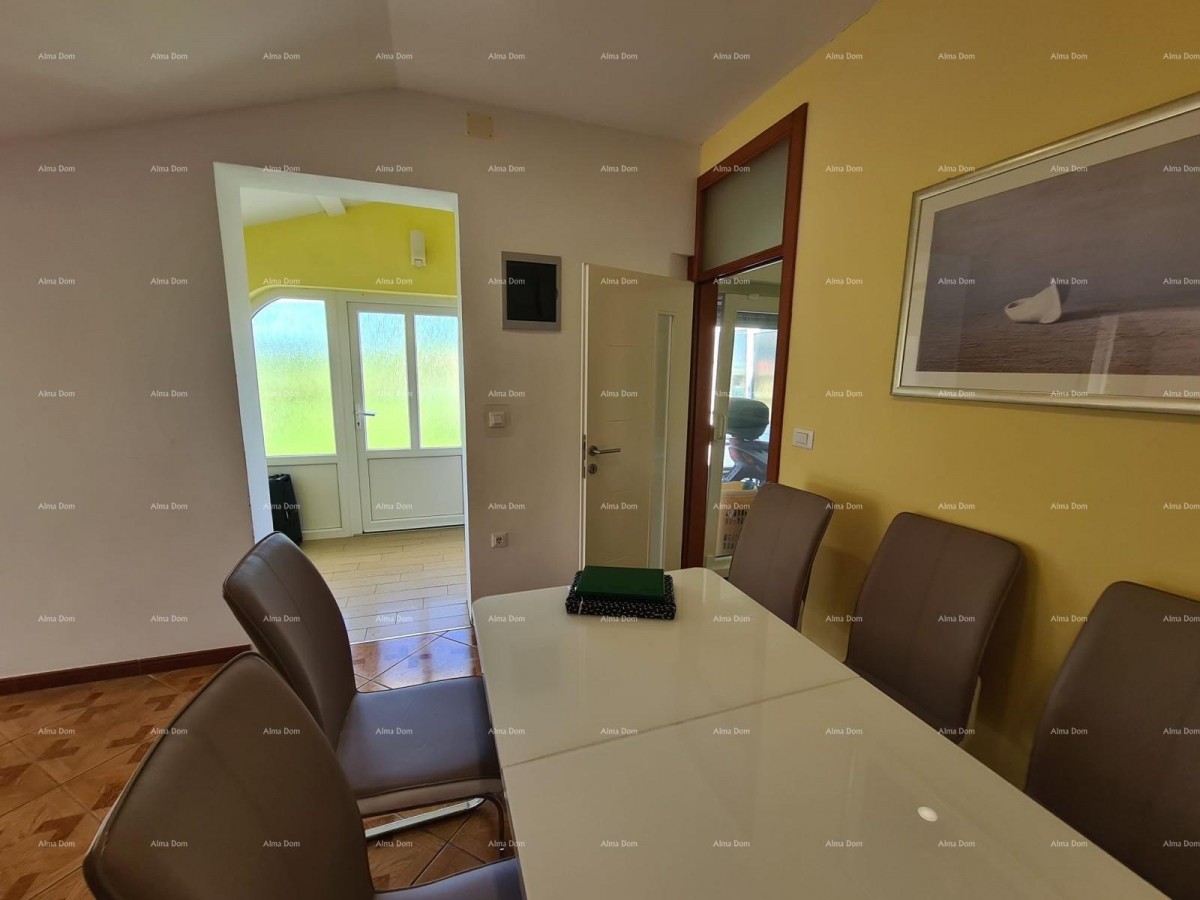 Blizina Ližnjana u malom istarskom mjestu, samostojeća kuća površine 103 m² 14