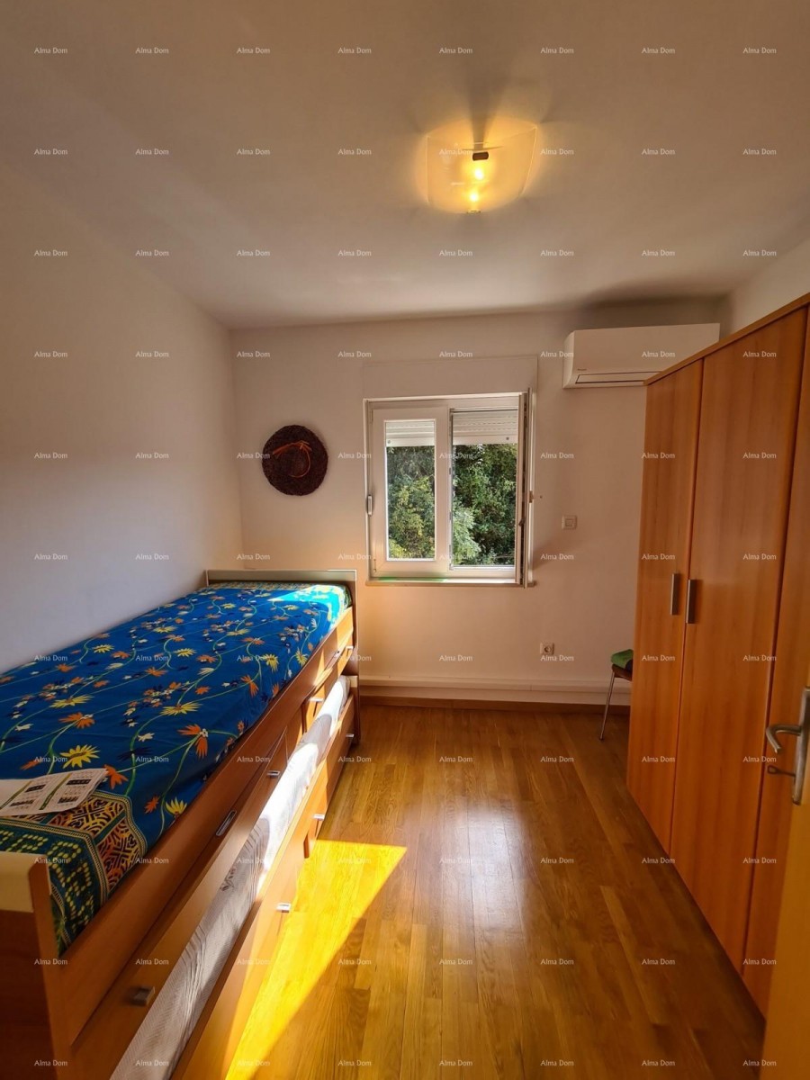 Apartman sa otvorenim  pogledom na uvalu i more. 7
