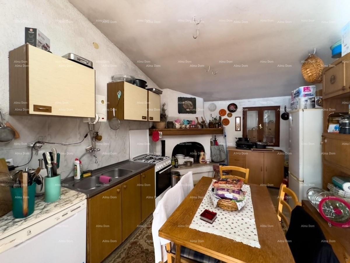 Poslovno-stambena zgrada pored mora, Medulin! 19