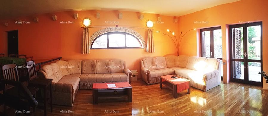 House with a restaurant near Ližnjan - Great investment! 19