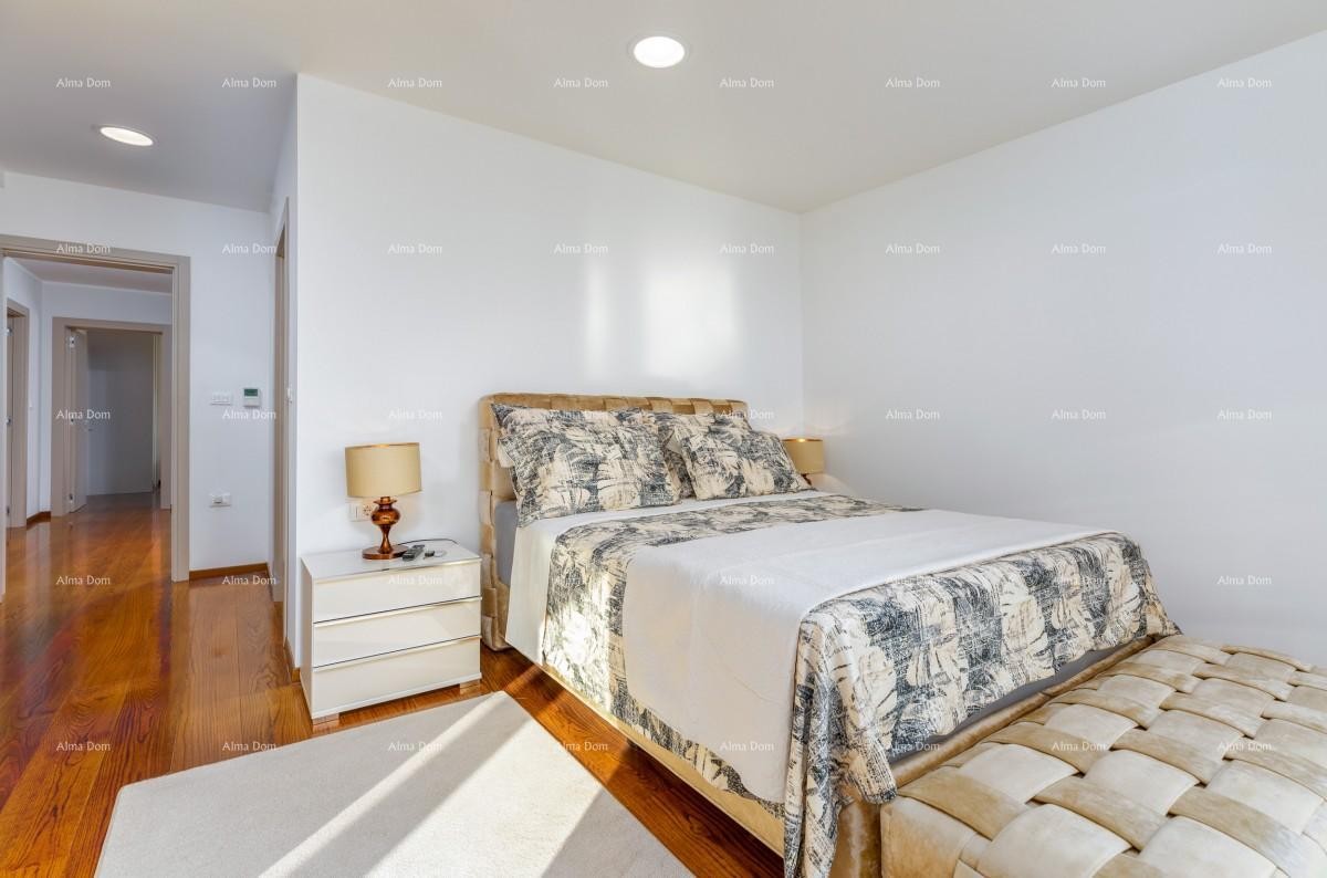 ФАЖАНА - Отдельно стоящая вилла премиум-класса, с бассейном, лифтом / в 100 м от Оливковой аллеи. 21