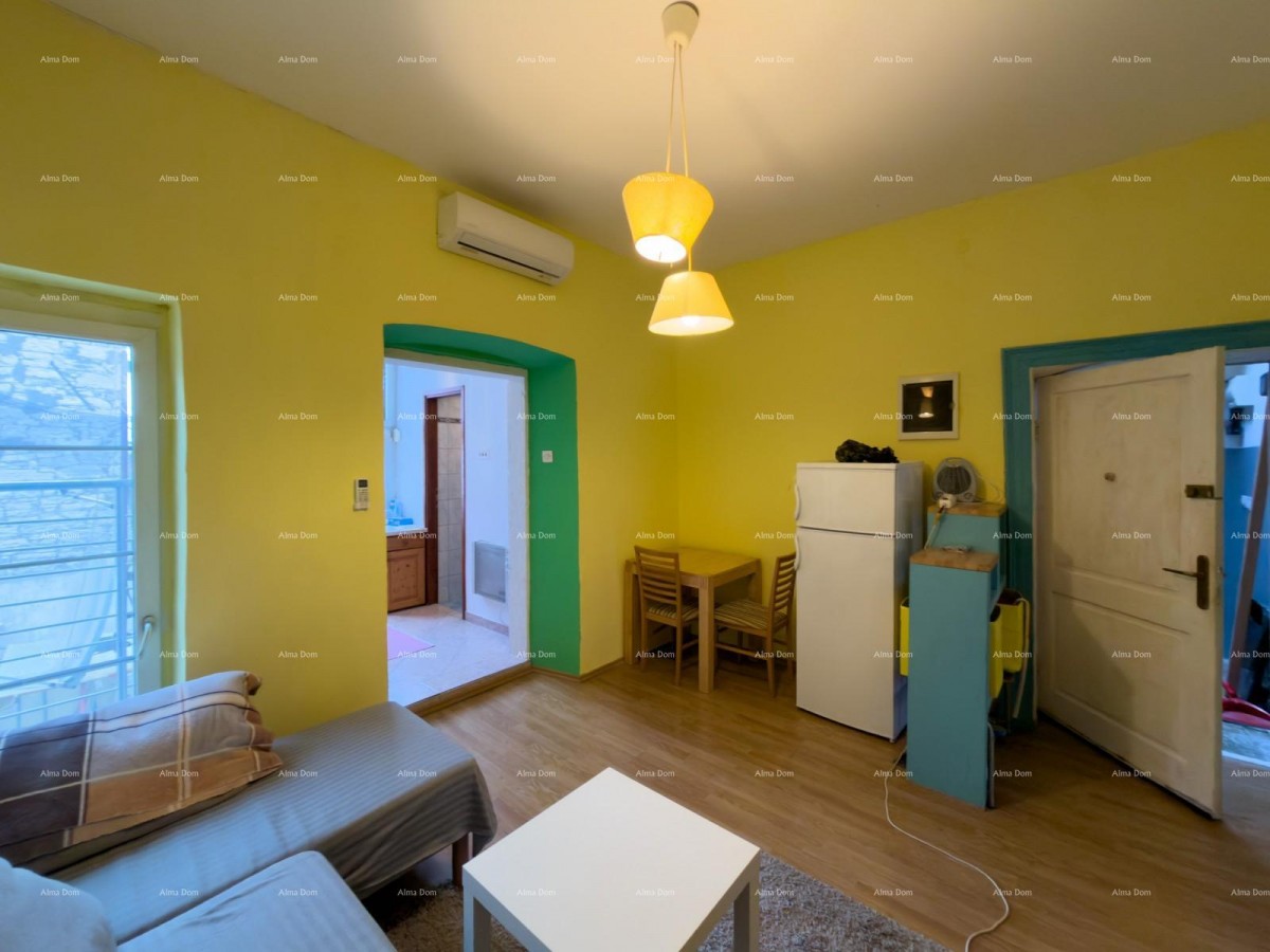 Appartamento con una camera da letto a Pola in vendita 4