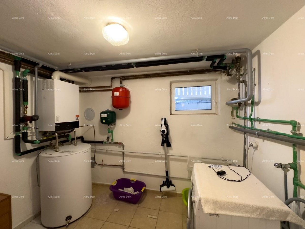 Большой дом с 4 квартирами - Песчаная бухта! 10