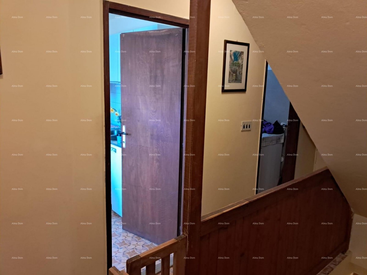 Buje! Casa su tre piani in centro 10