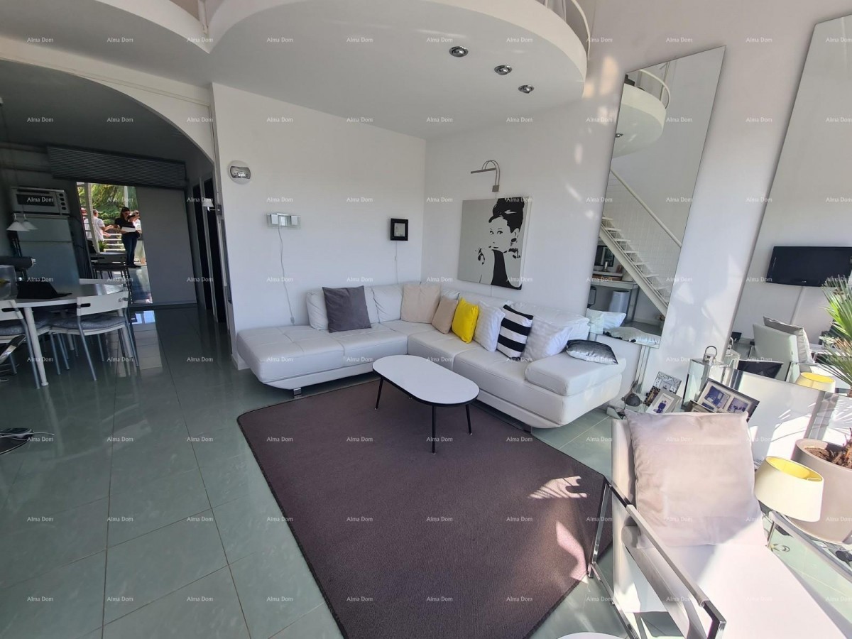 Blizina Novigrada, moderan penthouse u Maredi! 19