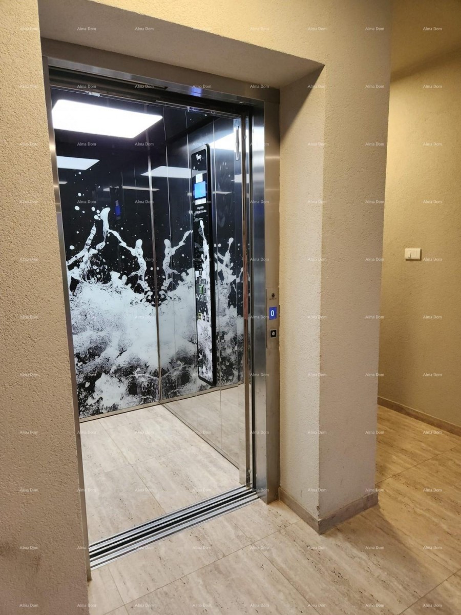 STOJA Moderen stan s terasom 80 m², 100 m od morja v Puli! 19