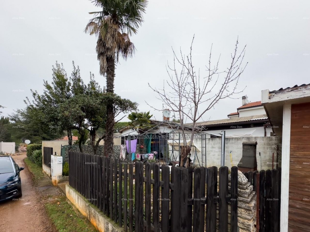 Prodaja kuće, udaljena 50 m od mora, Umag! 1