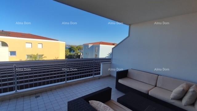 Vendita - appartamento in un complesso residenziale attraente con vista mare! 200m dal mare e dalle spiagge, Umago! 1