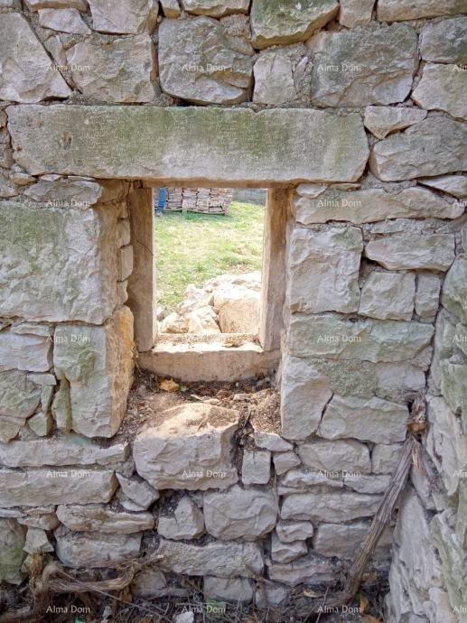 Sale of Istrian stone house for renovation, building permit, Kršan! 10