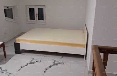 ŽMINJ – Solastniški del hiše naprodaj (3 stanovanjske enote)