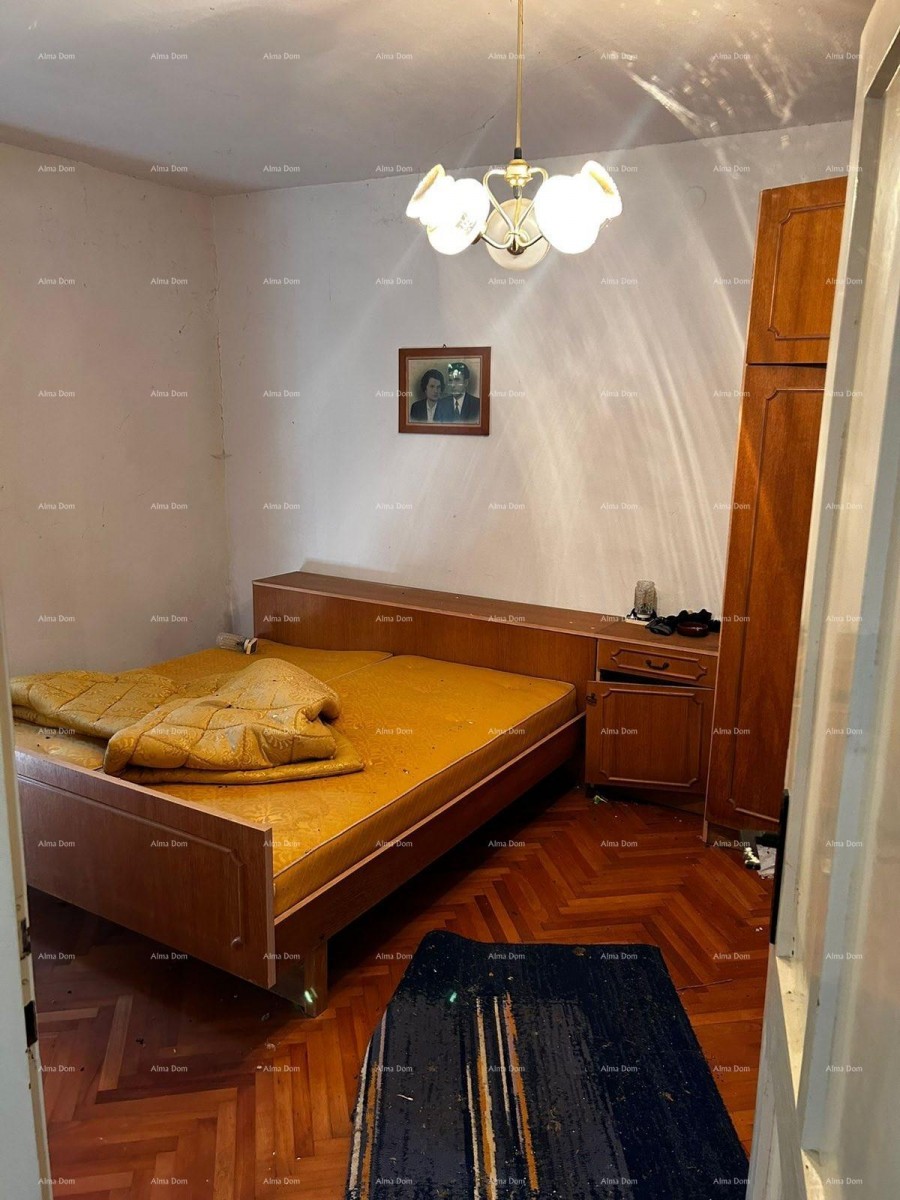 Prodaja hiše s skednjem in zemljiščem v bližini Barbana! 16