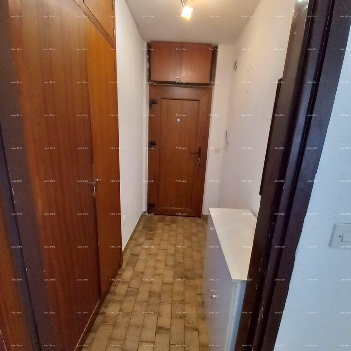 Prodaje se stan u Puli – 68 m² KOPARSKA ULICA. 11