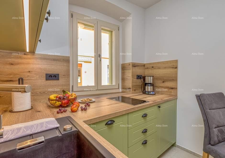 Продам красивый жилой дом на три квартиры в центре Врсара! 4