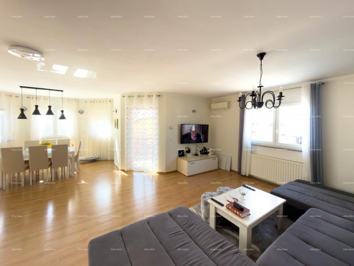 Kuća sa dva stana u okolici Pule 7