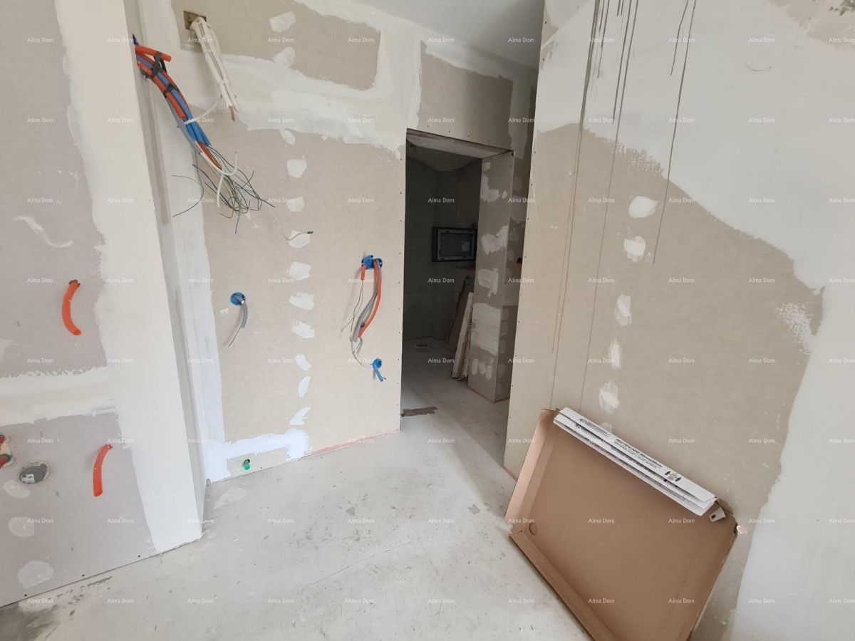 Продается дом с погребом в стадии ремонта, КРНИЦА! 13