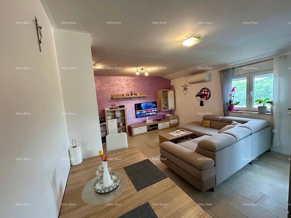 Prodaja stanovanja – 65 m², Novigrad 1