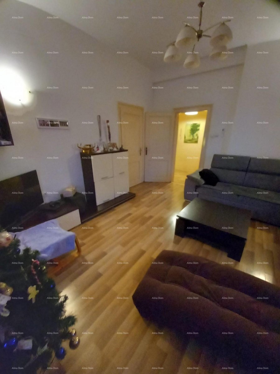 PULA, centar, Kaštel - Prodaja stana 6