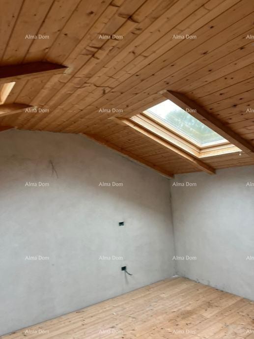 Prodaja obiteljske kuće v mirnem delu okolice Labina 6