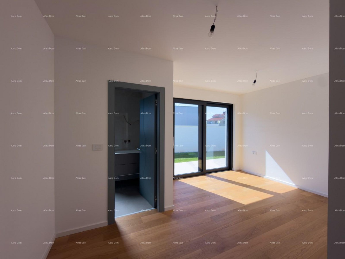 Nova moderna vila blizu morja! 10