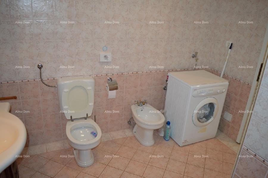 Beautiful house with swimming pool! 13