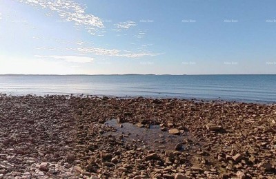 PEROJ – TERRENO AGRICOLO 2.715 m² VICINO AL MARE