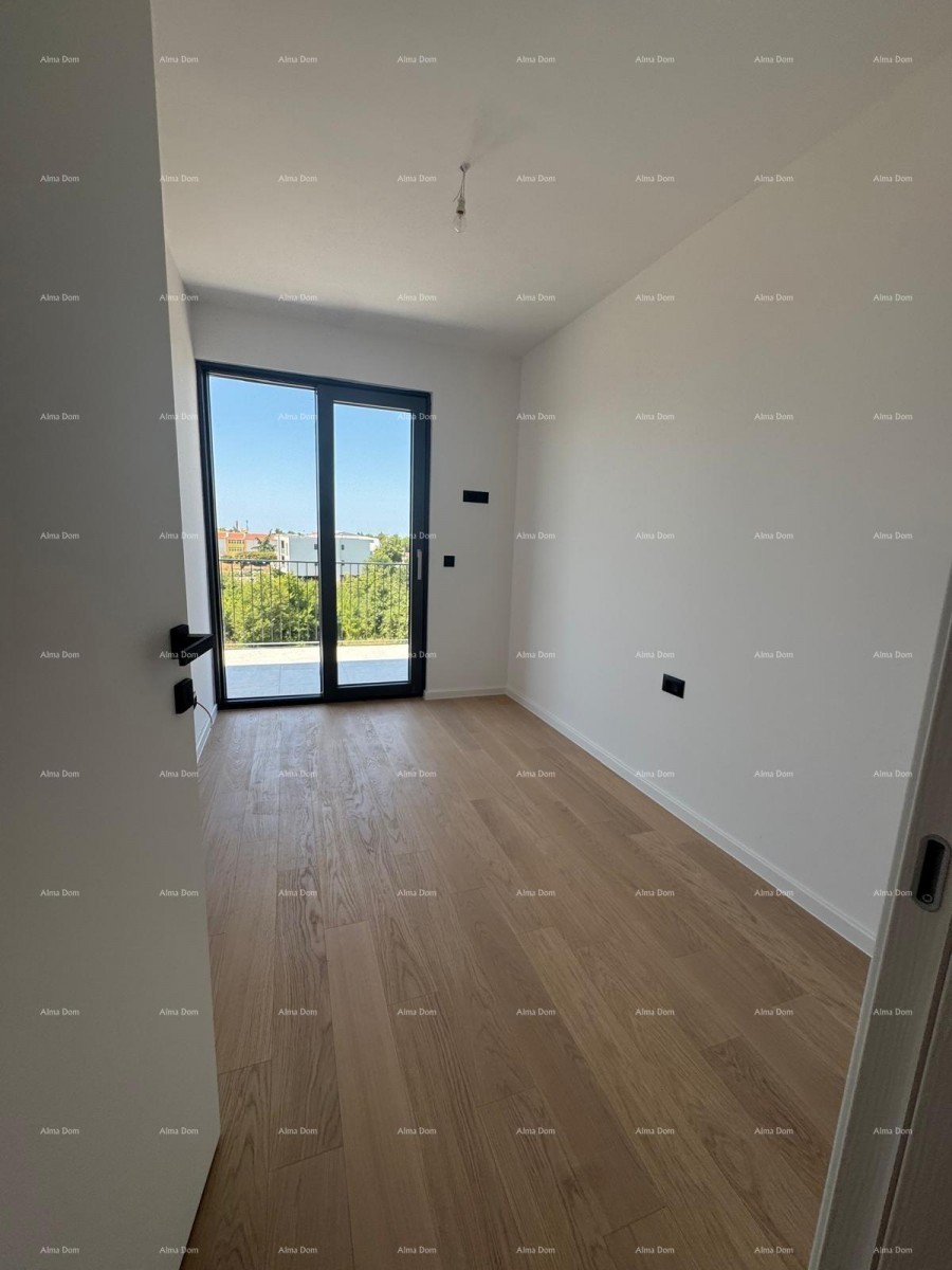 UMAG – New Construction! Apartment in a Modern Residential Complex, 1-21 17