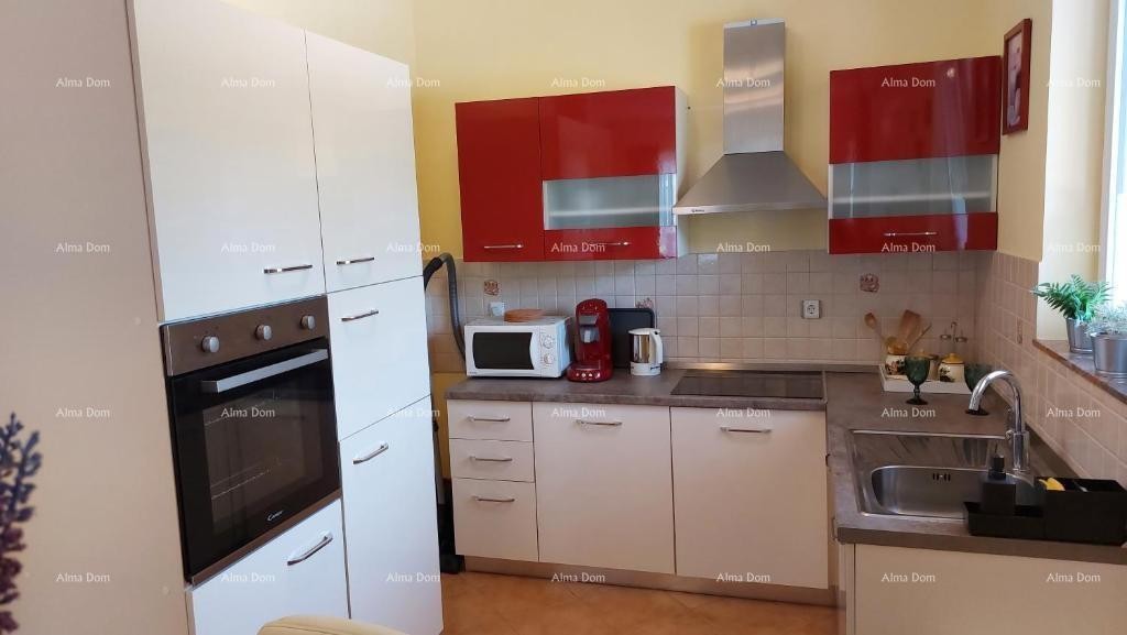 Casa con vista mozzafiato sulle montagne, terrazza, giardino, barbecue e parcheggio privato. 7