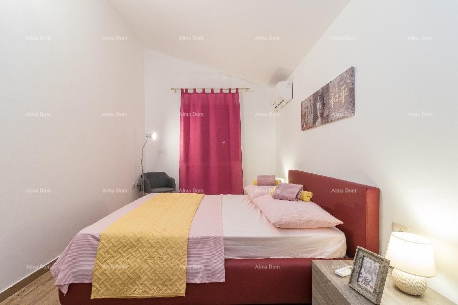 Valdebek. Samostoječa hiša s bazenom in jacuzzijem! Bližina centra mesta Pule. 24