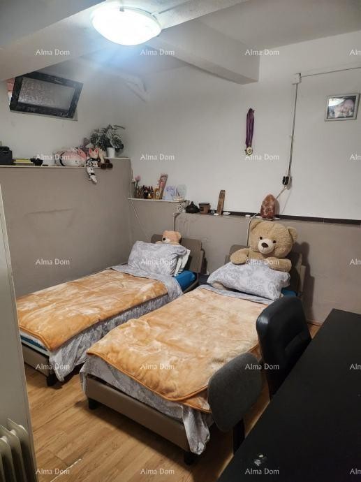 PRODAJA DVA STANA V PRIZIDJU HIŠE Z VRTOM 5