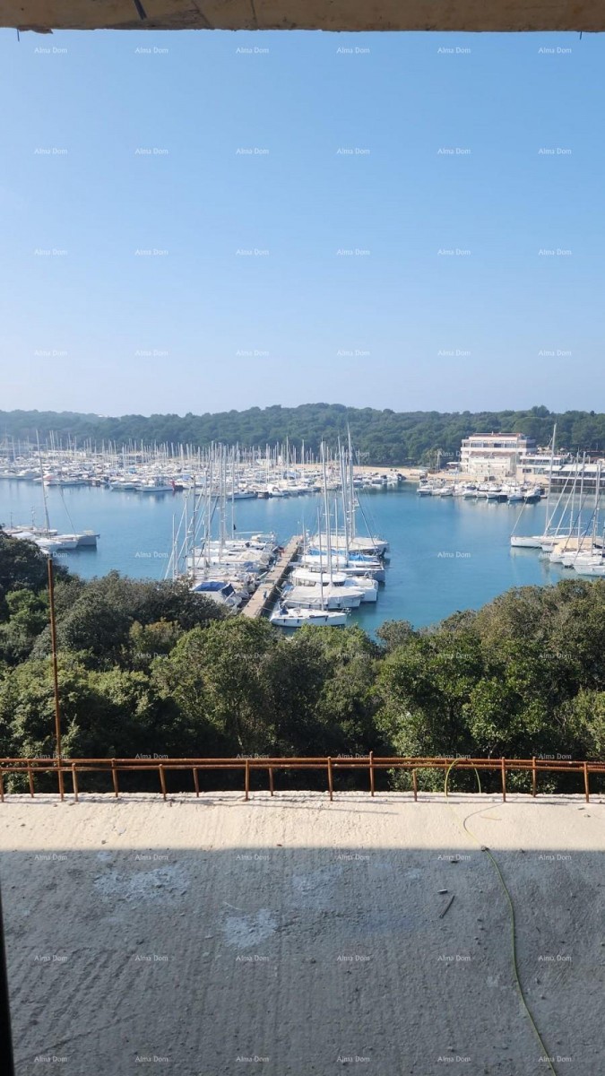 Sale - Luxury Apartment with Sea View, Pula, Veruda 1