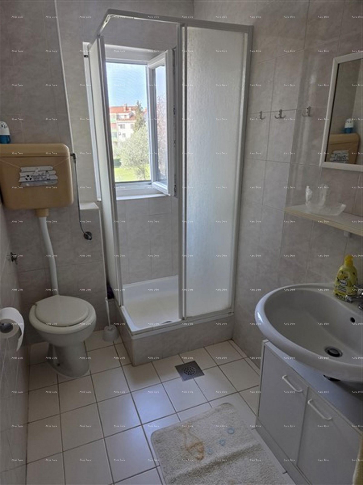 UMAG, Prodaja stana na 1. katu –  blizina mora i centra 14