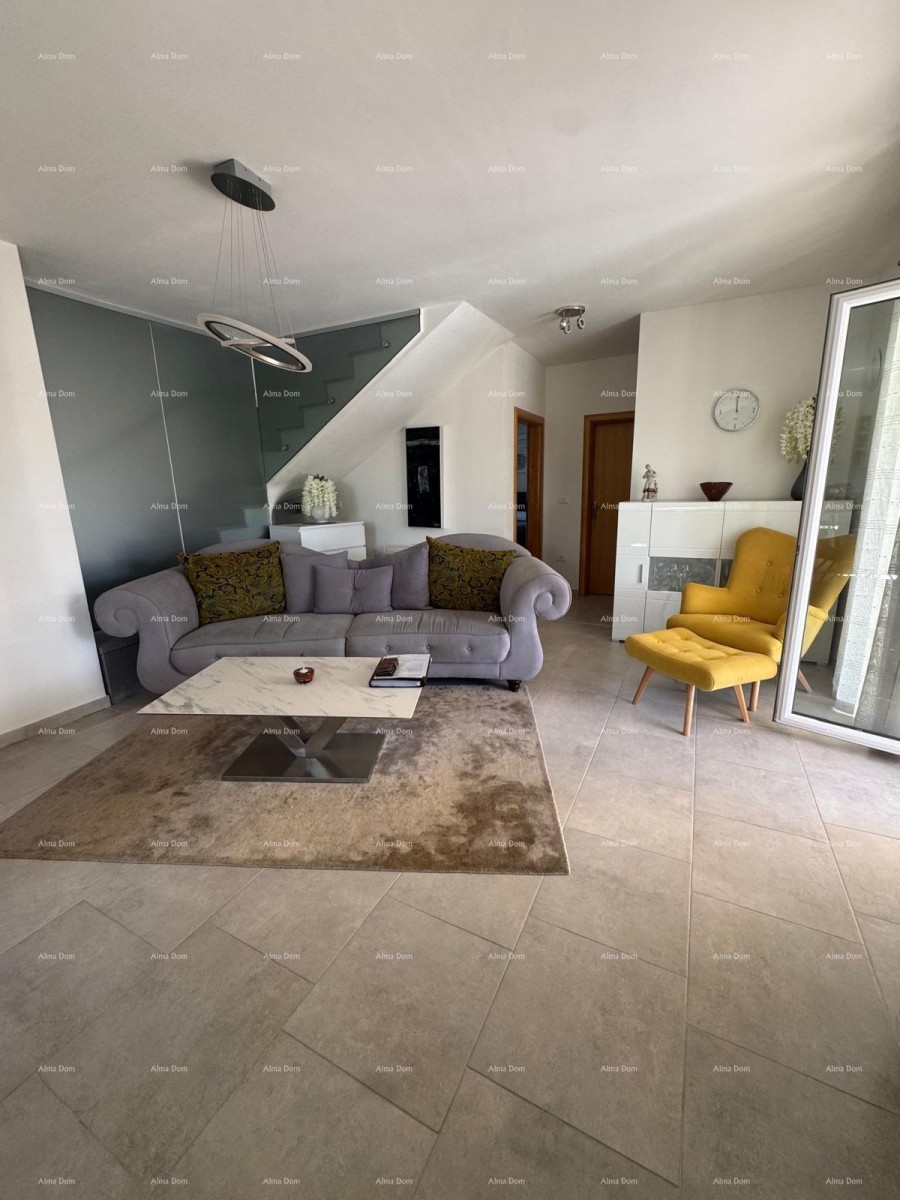 Sale - Modern duplex house with two separate residential units, Medulin! 46
