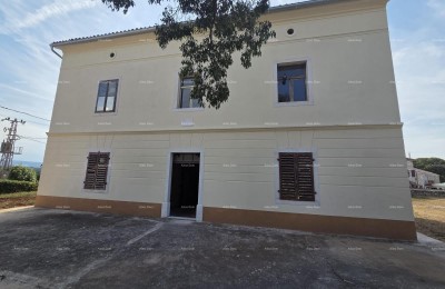 HOUSE IN MUTVORAN – 300+ m² AND LAND 2,980 m²