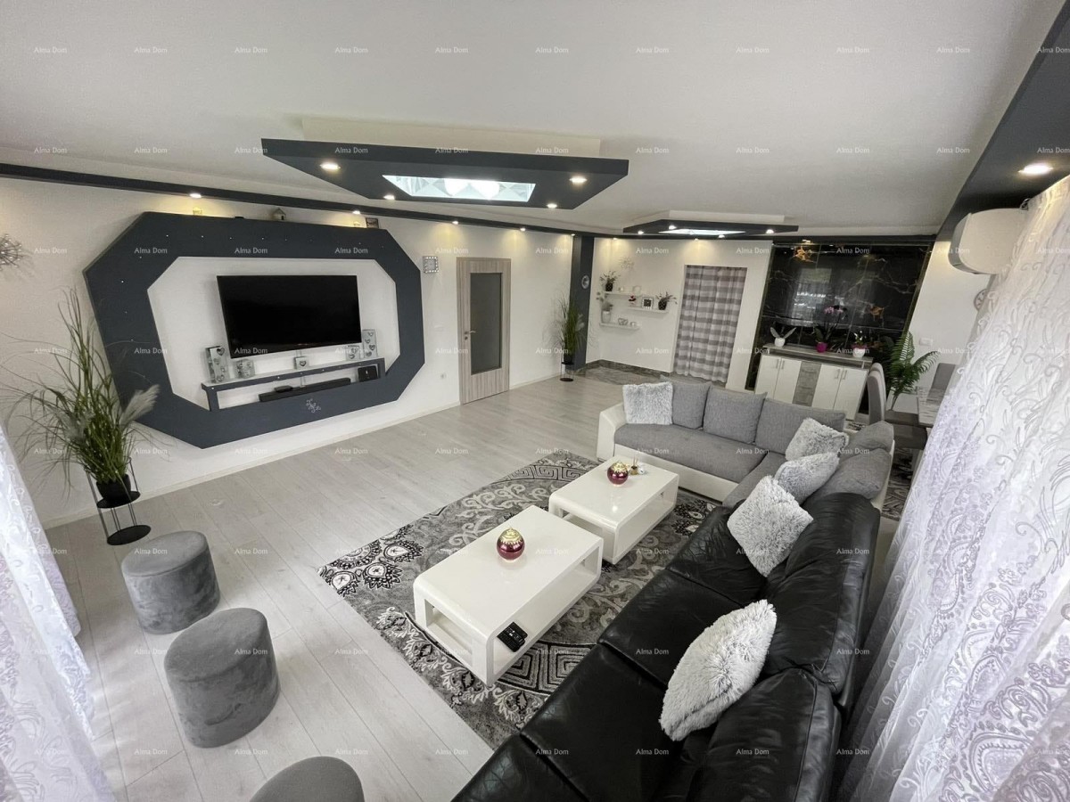 Prizemnica s velikim vrtom 20