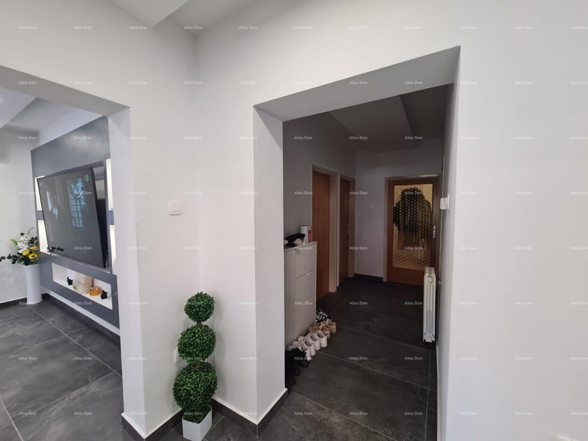 MEDULIN, KUĆA s ukupno 10 apartmana. Fucane 18