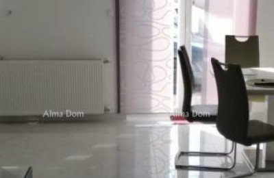 Стан на первом этаже с садом, Пула