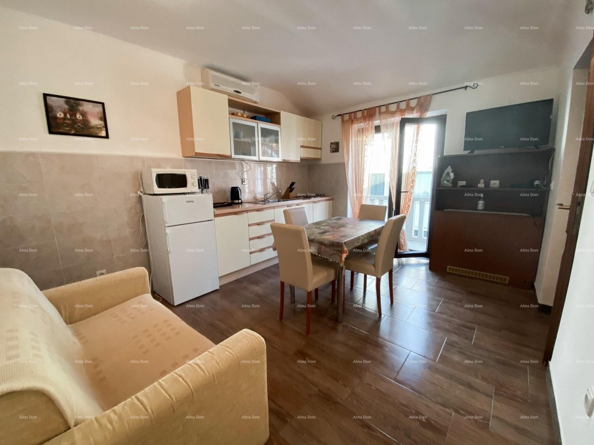 Lepa vila za prodajo na eni izmed najboljših lokacij v Supetru, otok Brač! 44