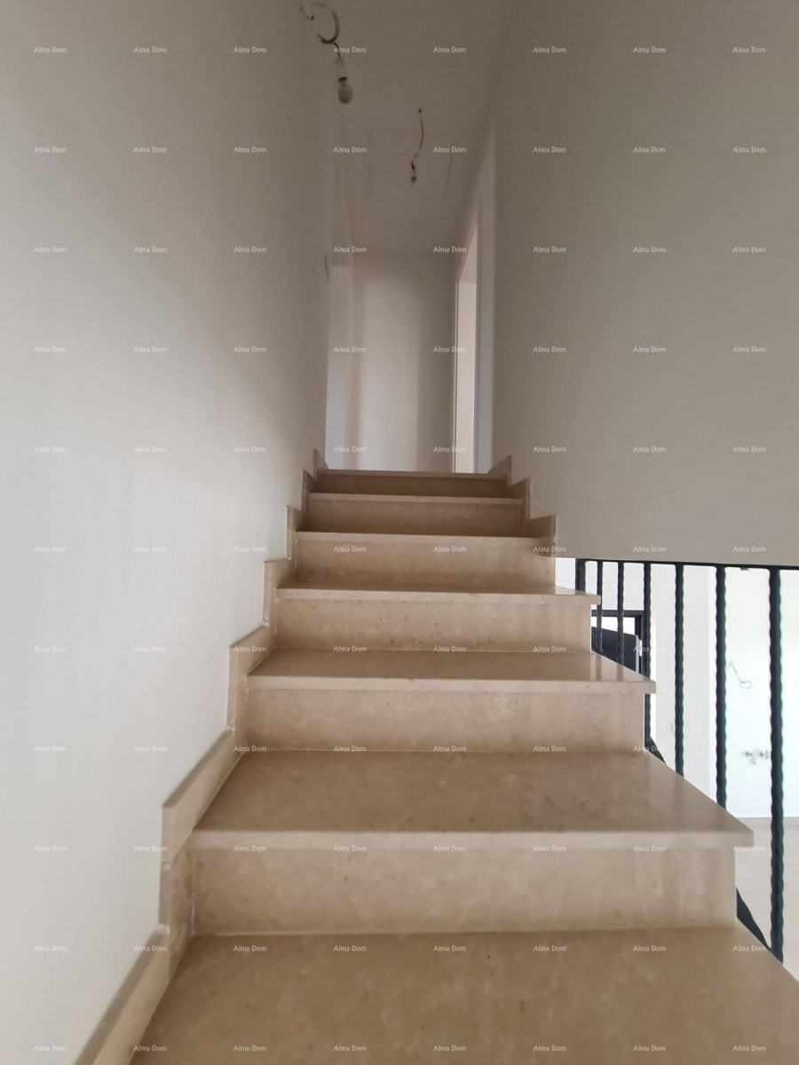 Casa con piscina in vendita -Svetvinčenat 19