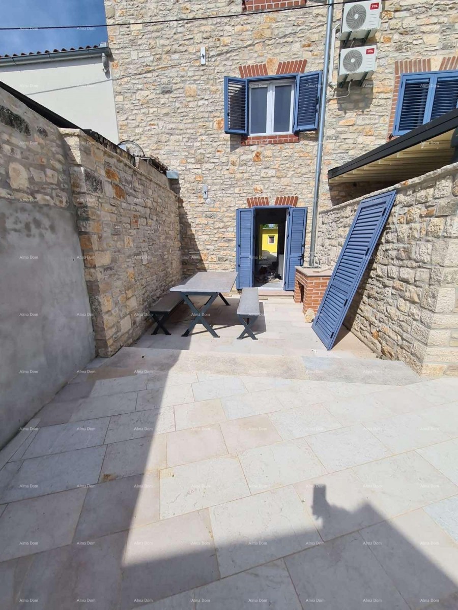 Renovirana kamena kuća s bazenom – mirno selo blizu Svetvinčenta 14