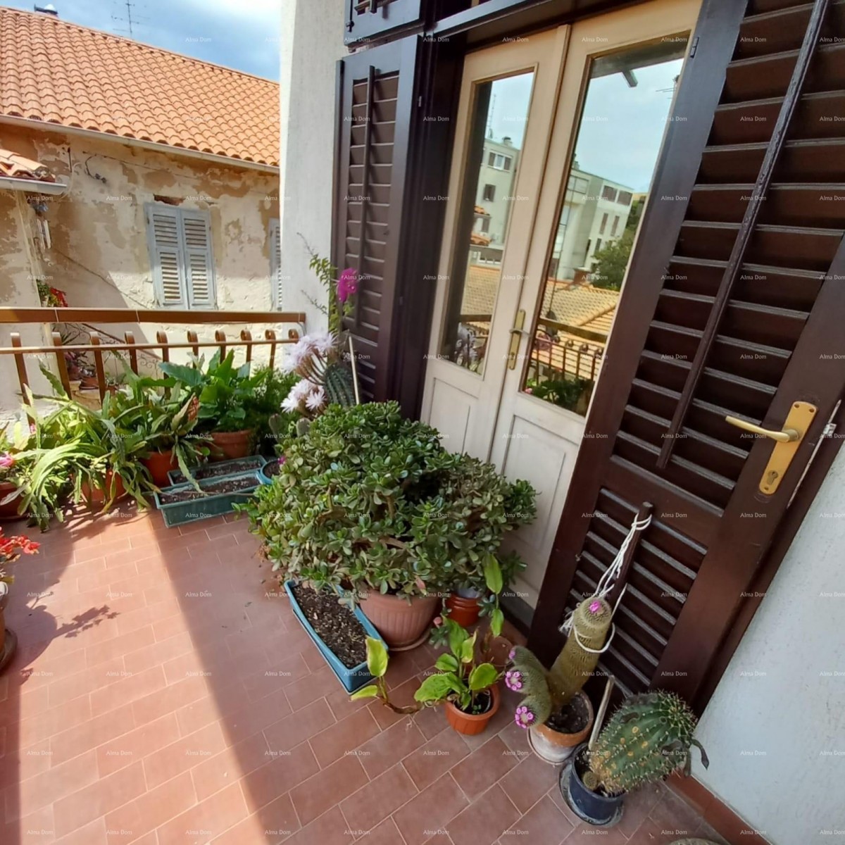 Apartment for sale in the center, Pula! 1