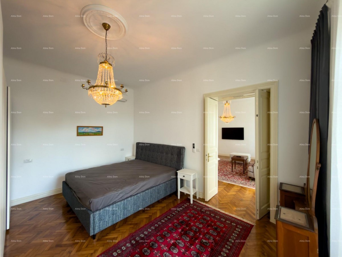 Renovated Apartment in the Center of Pula! 11
