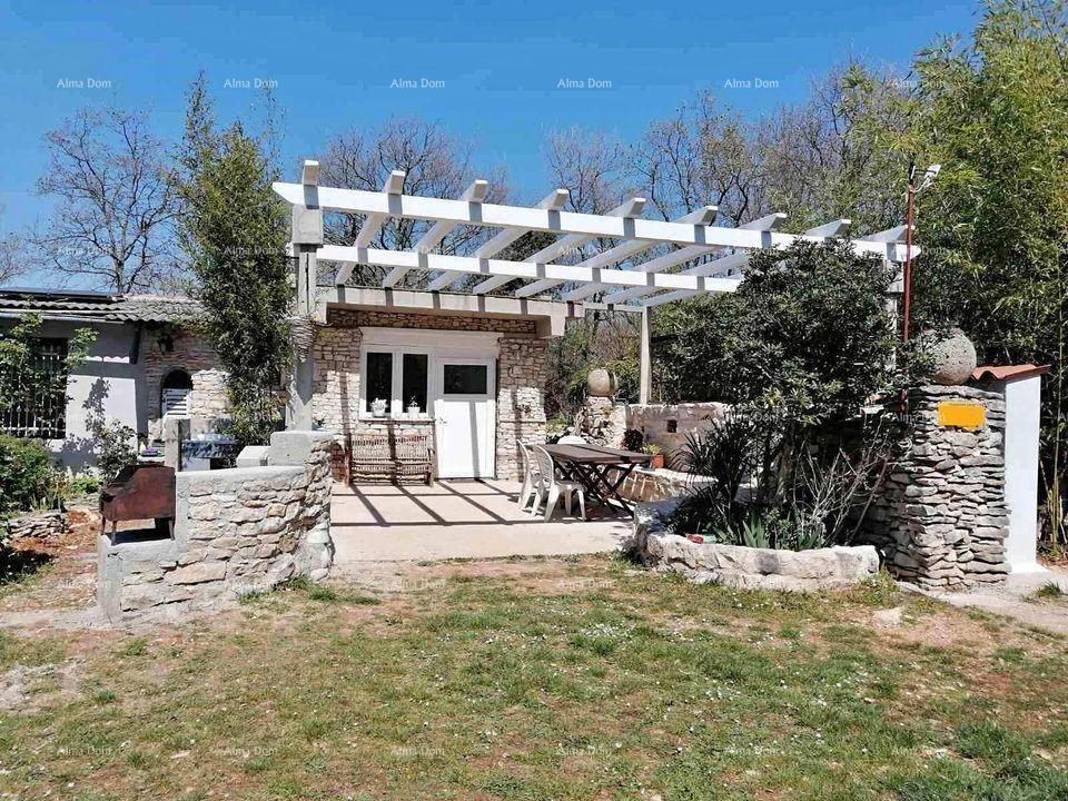 Продажа дома, 95 м2, 1800 м от моря, Умаг 1