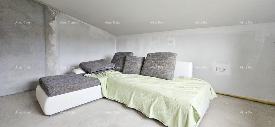 Пула – Бусолер, Четырехкомнатная квартира в состоянии 8