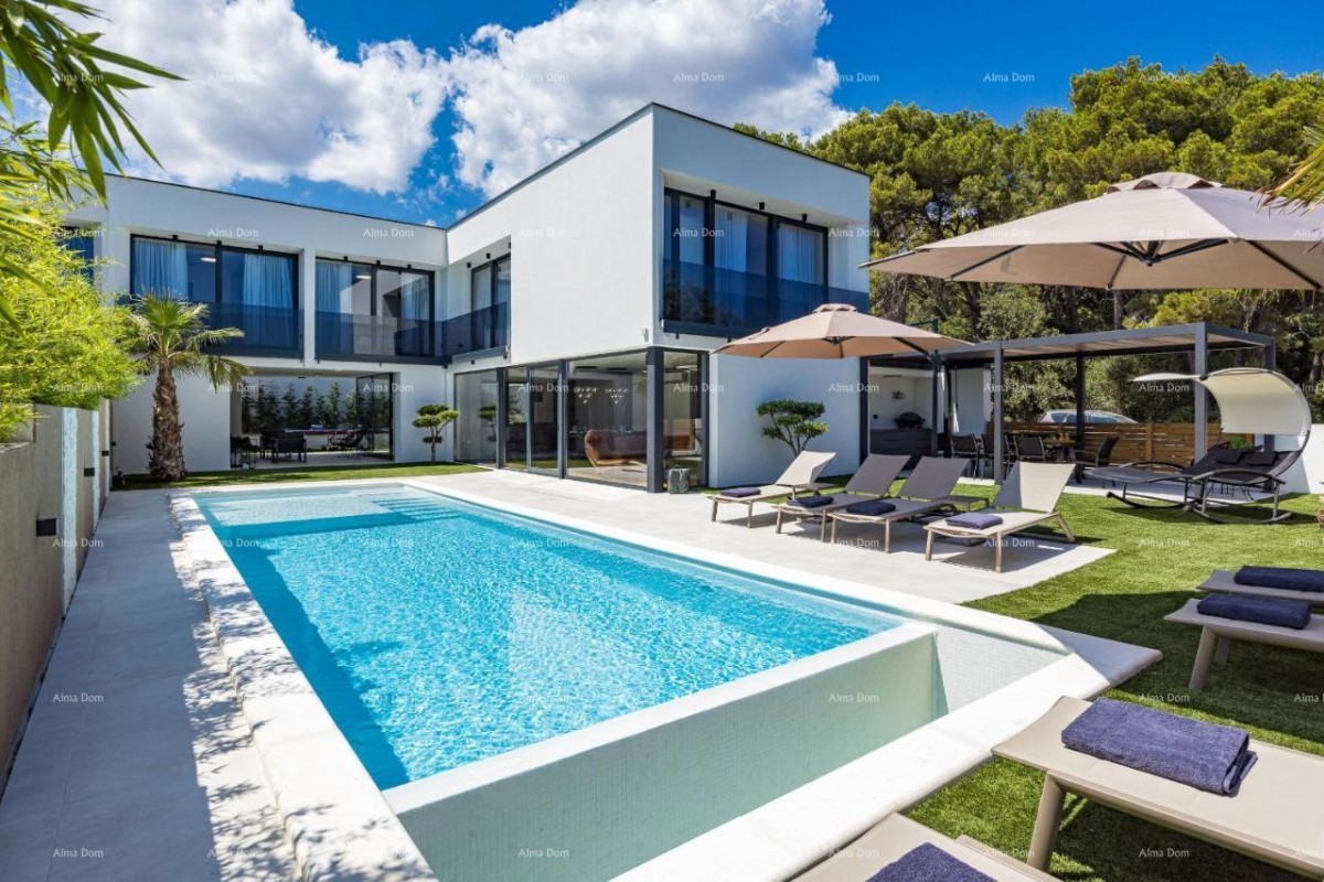 Medulin! Moderna vila. 15